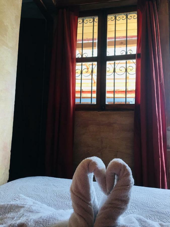 Dionisio Inn Antigua Luaran gambar