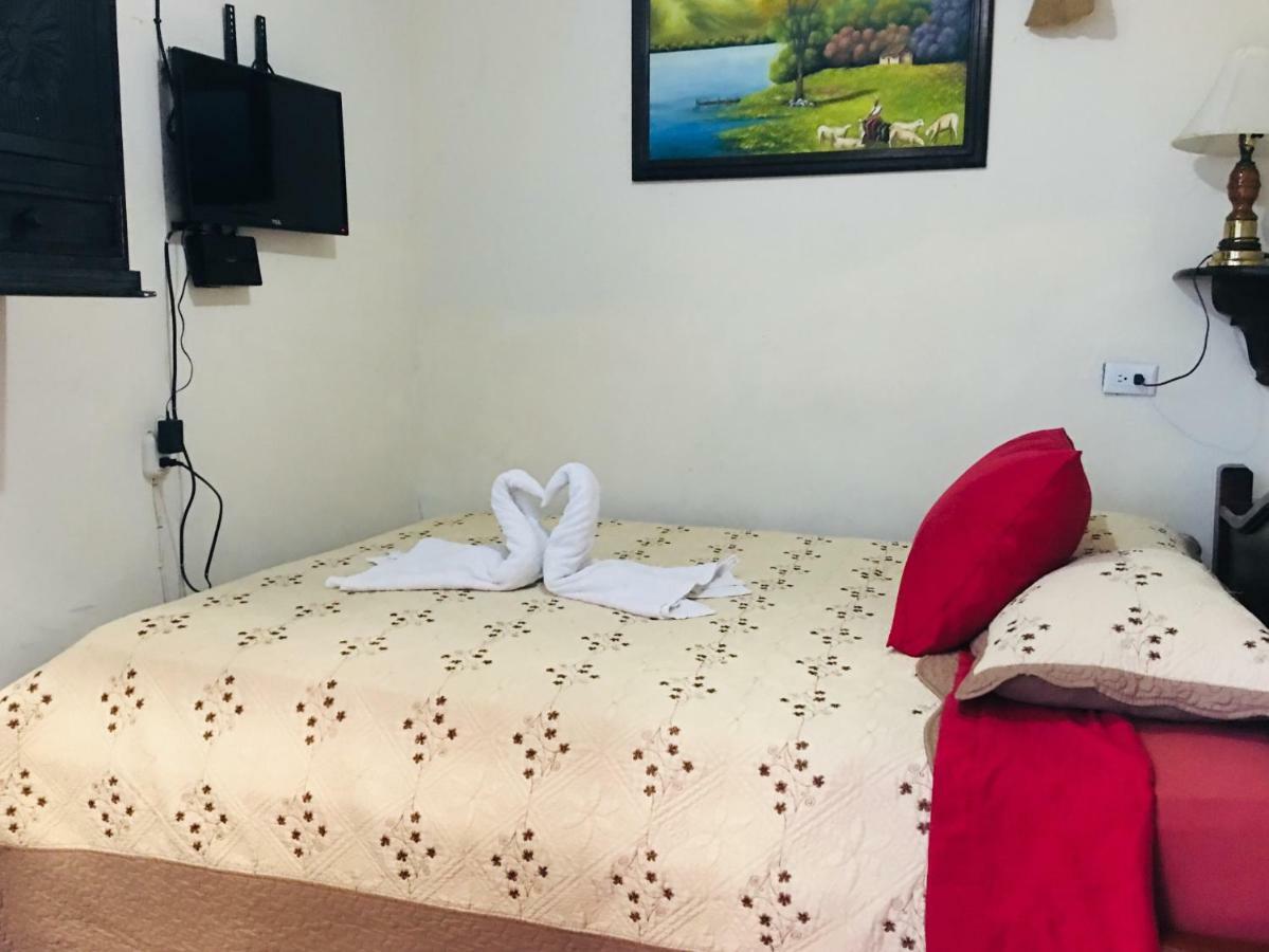 Dionisio Inn Antigua Luaran gambar